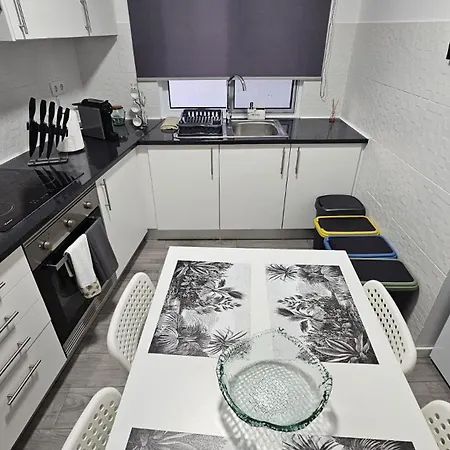 Goncalves Ponta Delgada